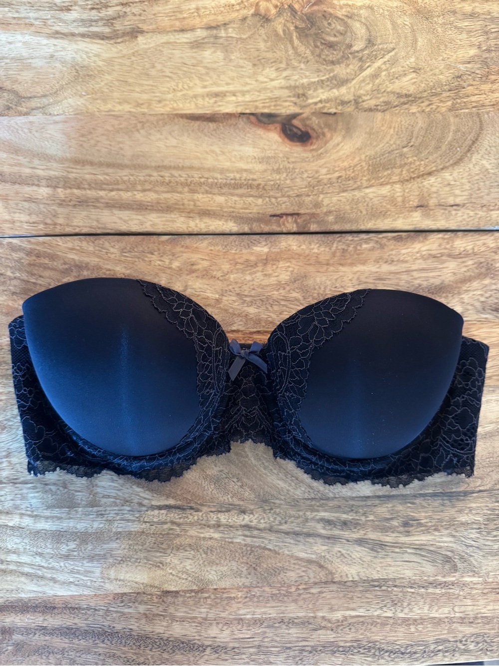 Victoria's Secret Black Lace Strapless Push-Up Bandeau